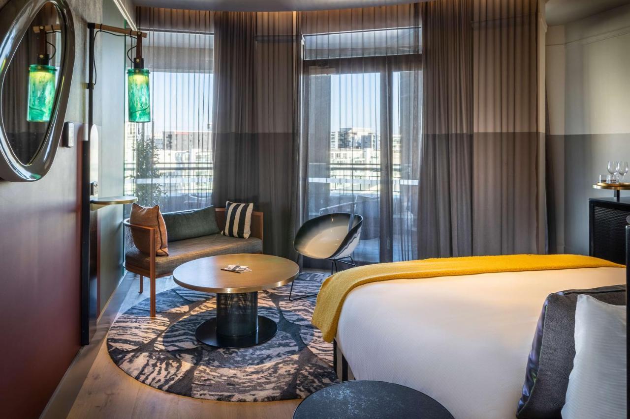 מלון Qt אוקלנד מראה חיצוני תמונה A room at the hotel