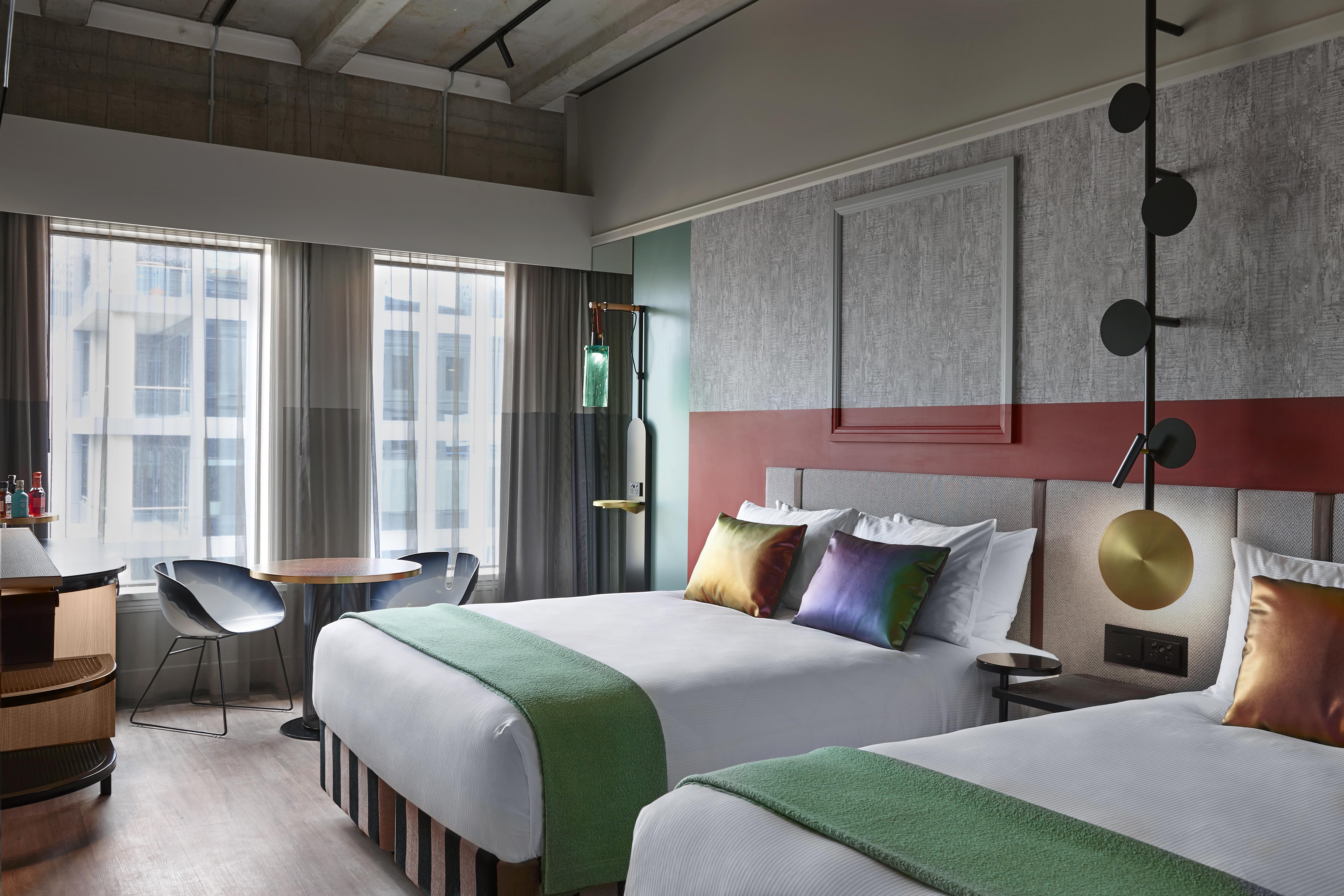מלון Qt אוקלנד מראה חיצוני תמונה A room at the hotel